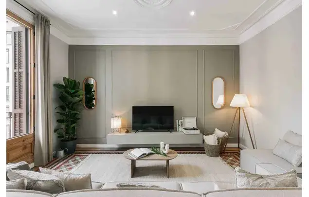 Apartamento 4 Dormitorios Estudiantes Barcelona 148m2