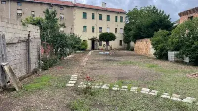Edificio con 5 Viviendas en Trespaderne