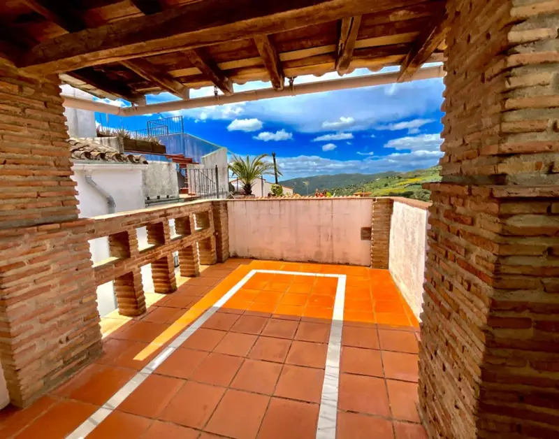 Adosado de 4 Dormitorios en venta Gaucín, España
