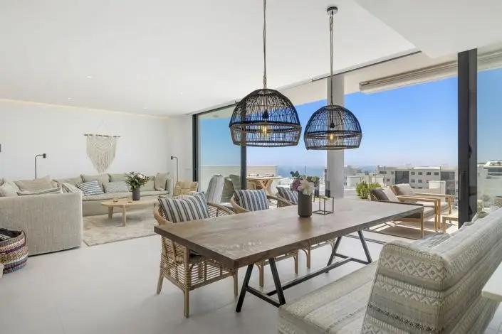 Apartamento 3 Dormitorios Lujo Higueron West Vistas al Mar