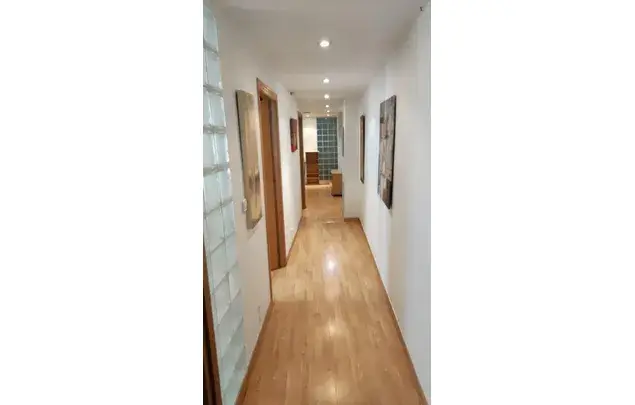 Rent 4 bedroom apartment in Murcia
