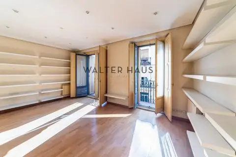 Piso Exterior 127m2 a Reformar Barrio Justicia Madrid