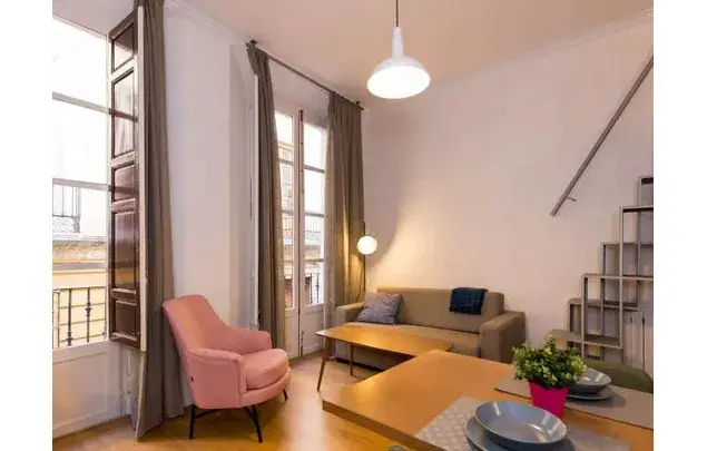 Estudio con Encanto en el Centro de Granada
