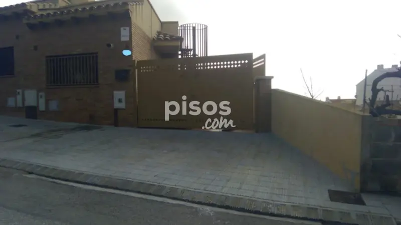 Casa adosada en venta en Roda de Bara