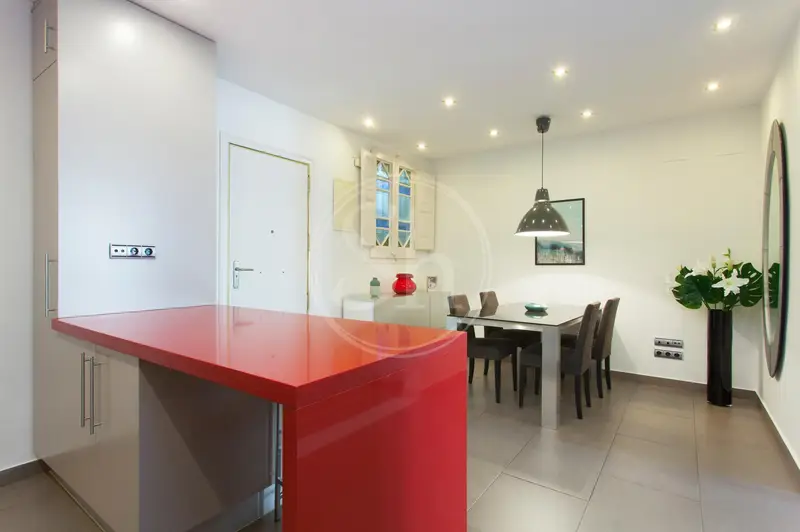 Apartamento 65m2 Eixample 2 Balcones Alquiler Temporada