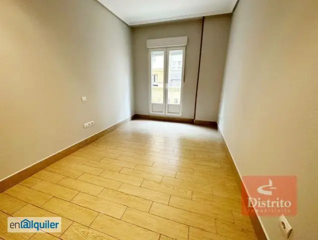 Alquiler Piso Reformado Centro Ciudad 85m2 2 Dormitorios