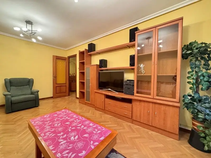 Venta Piso Trobajo del Camino Garaje Trastero 3 Habitaciones