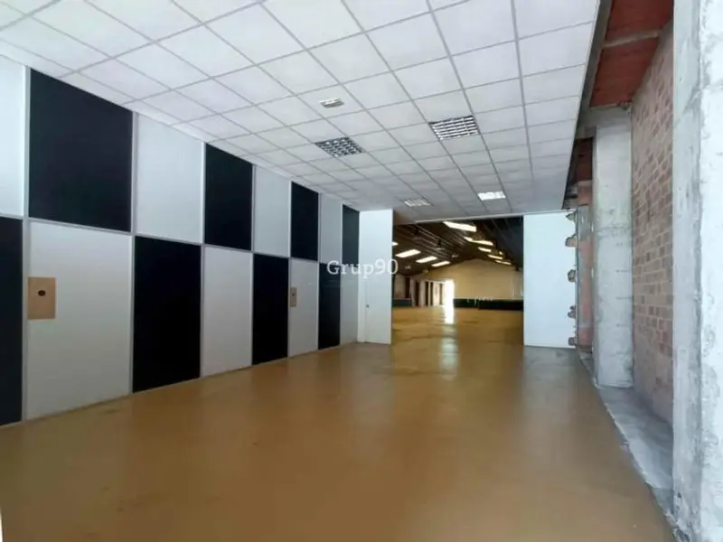 venta Local Comercial en Lleida, Lleida Provincia (YMQ-25-5-06428)- Globaliza