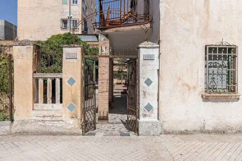 Venta Chalet con Patio en Zaidin Granada