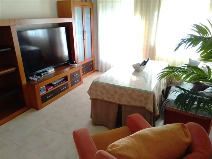 Apartamento 3 Dormitorios Martos Amueblado