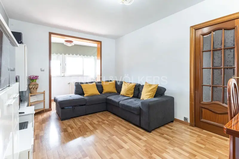 Apartamento en venta en Ciutat Meridiana, Barcelona ciudad, Barcelona