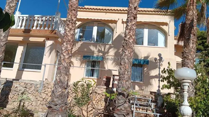 Chalet en venta en La Nucía