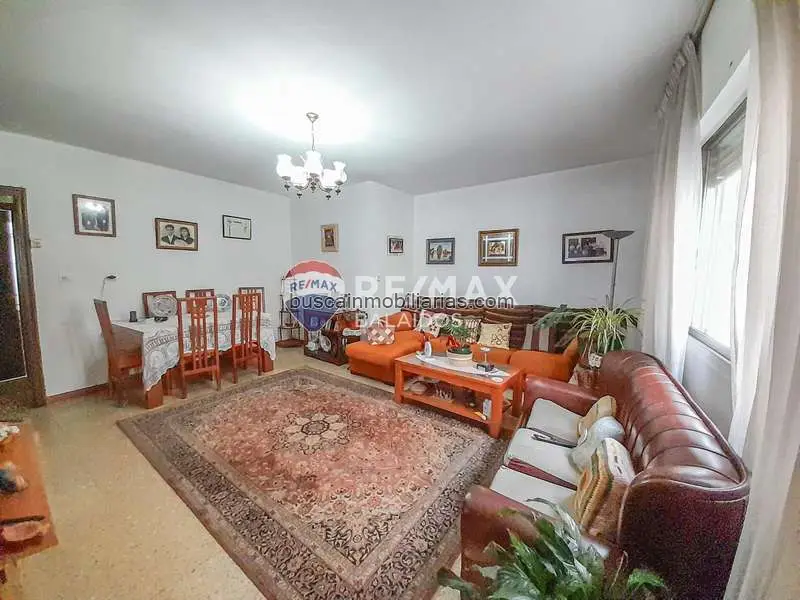 Casa en Venta Ponteareas 4 Dormitorios Garaje Patio