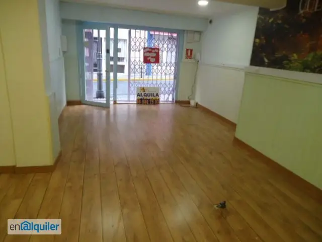 Alquiler Local Villena Centro Adaptado