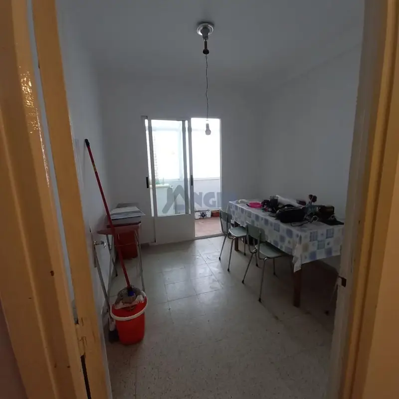 Venta Piso 5 Dormitorios Barco Valdeorras 132m2