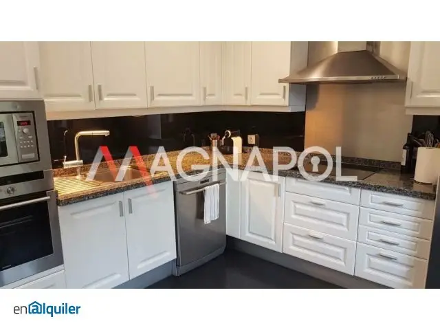 Chalet en Alquiler Hortaleza con Garaje y Piscina