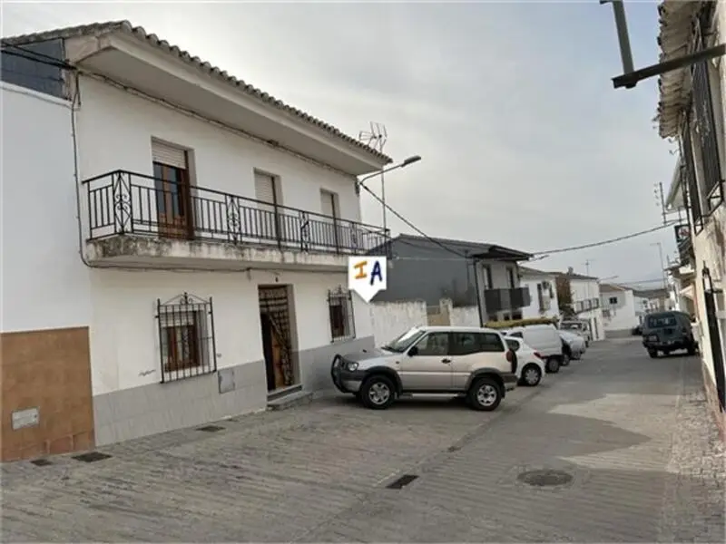 Casa Adosada 7 Dormitorios Jardin La Rabita Jaen