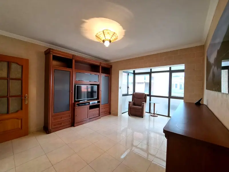 Piso en venta Olesa de Montserrat 4 dormitorios terraza soleado