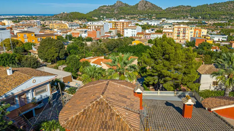 Venta Chalet con chimenea en Cometes Pedreguer