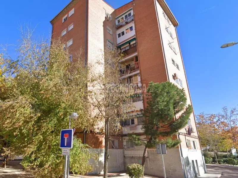 Piso en venta en Puente De Vallecas