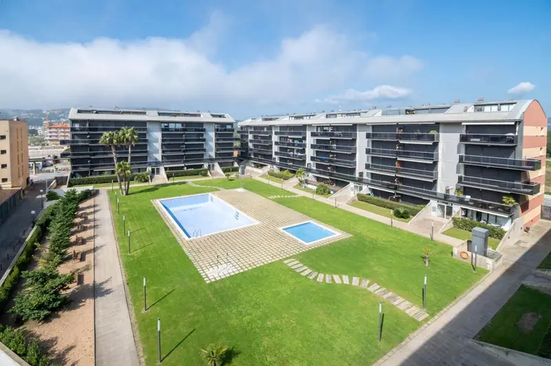 Atico en venta Sant Antoni Calonge 3 habitaciones 2 banos terraza solarium