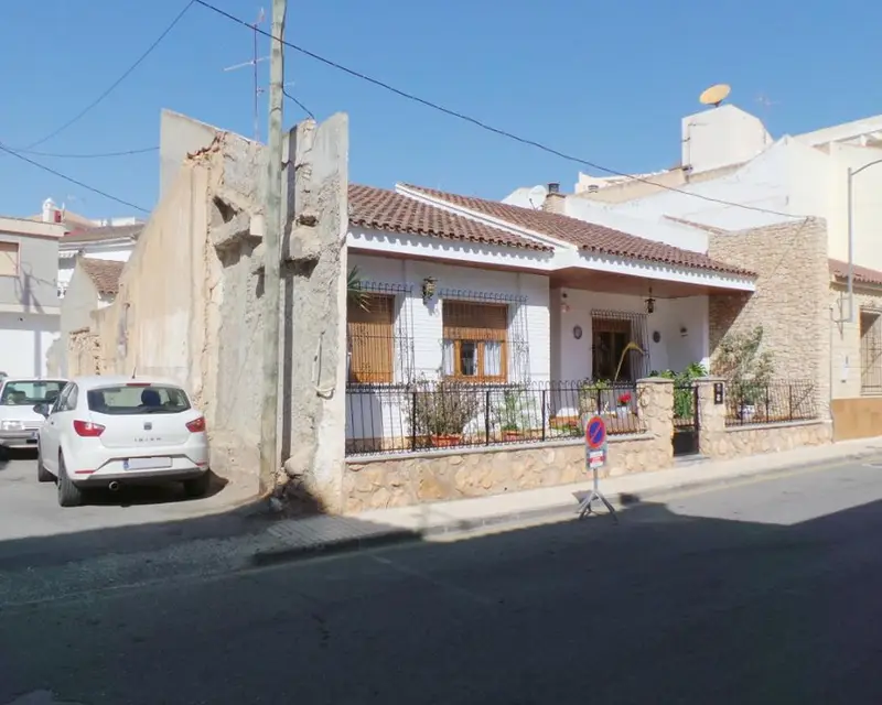 Garaje en venta en Pilar de la Horadada