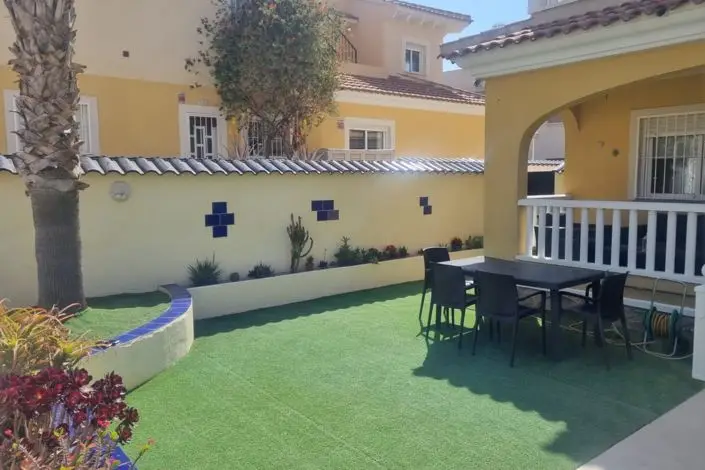 Adosado 2 Dormitorios Dona Pepa Comunidad Cerrada Piscina