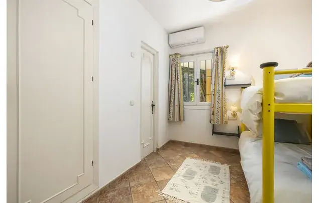 Alquiler Casa 7 Dormitorios 400m2 Estepona Playa Familia
