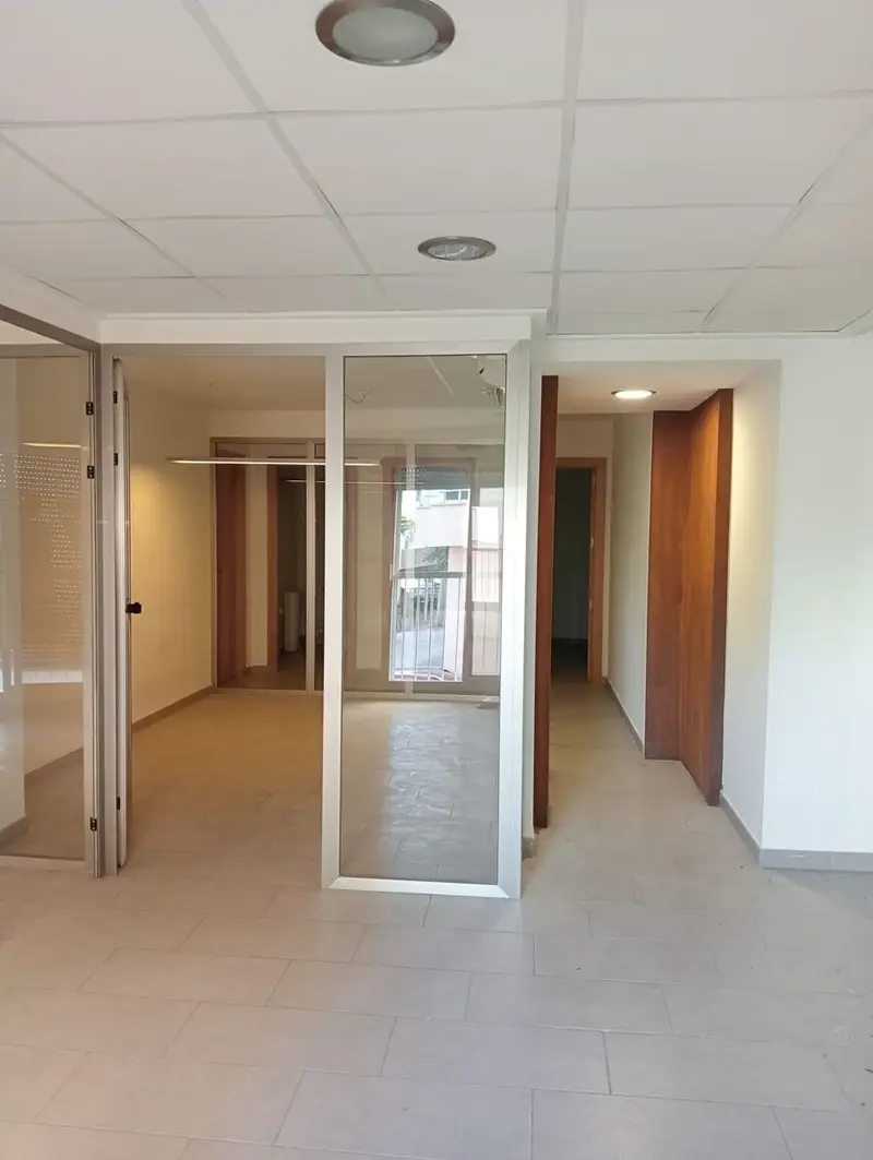 Local Comercial en alquiler en Vila-real, Castellón