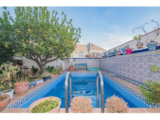 Adosada 224m2 con Piscina Privada y Jardin