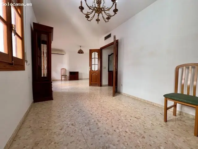 Piso en Villafranca 3 habitaciones 2 baños Patio 30m2