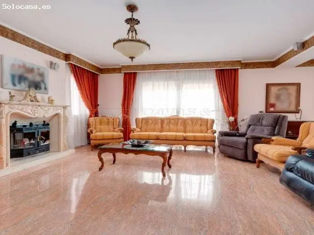 Chalet Independiente Orihuela 7 Dormitorios 5 Baños