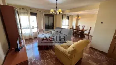Piso en Alquiler Tulell 120m2 3 Dormitorios 2 Baños Amueblado