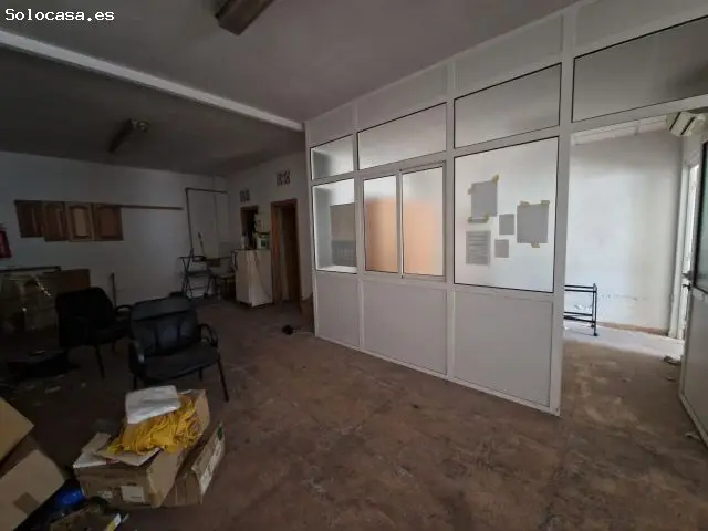Local Comercial en San Vicente del Raspeig: Oficina, Tienda o Estudio