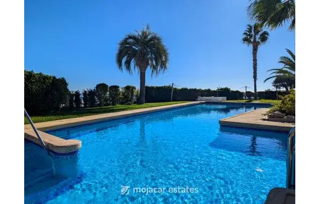 Apartamento en Mojacar con Vistas al Mar 2 Dormitorios Playa