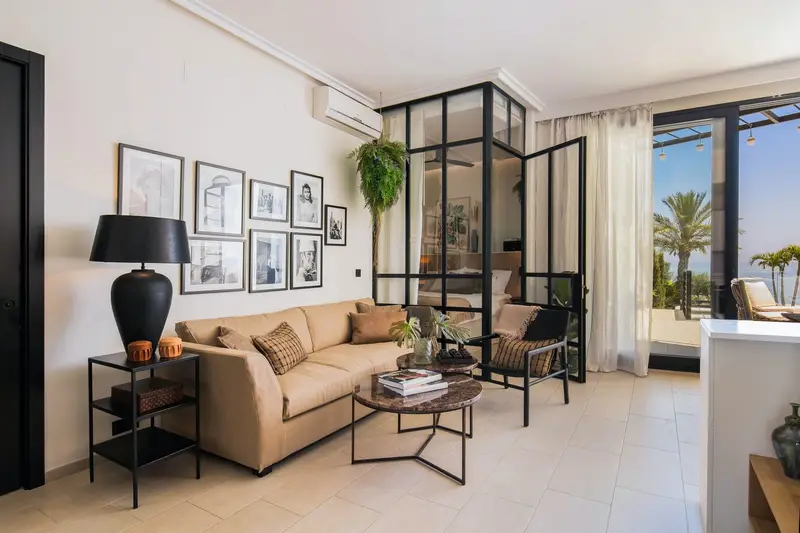Apartamento de Lujo en Nerja con Vistas al Mar