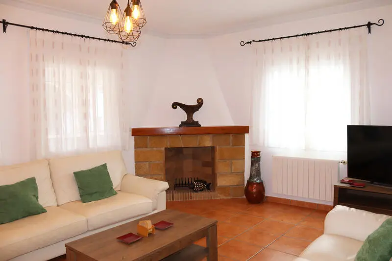 Villa de Lujo 4 Dormitorios Orba Alicante