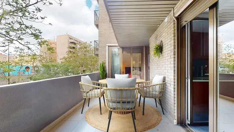 Vivienda Reformada Centro Zaragoza Terraza Garaje