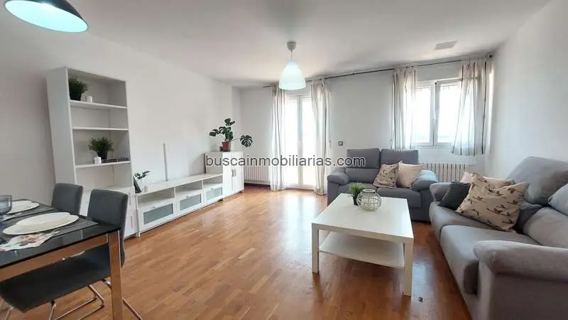 Ático en venta en Soria con terraza y vistas