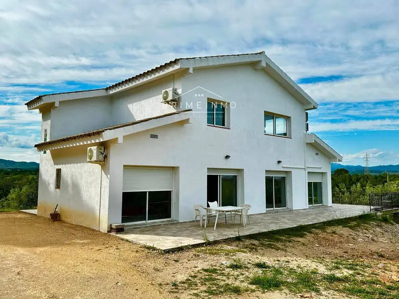 Chalet en venta en El Perelló Tarragona espacio naturaleza y tranquilidad
