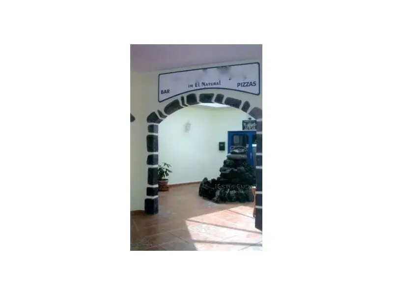 Venta Local Comercial Charco del Palo Lanzarote 8 Unidades