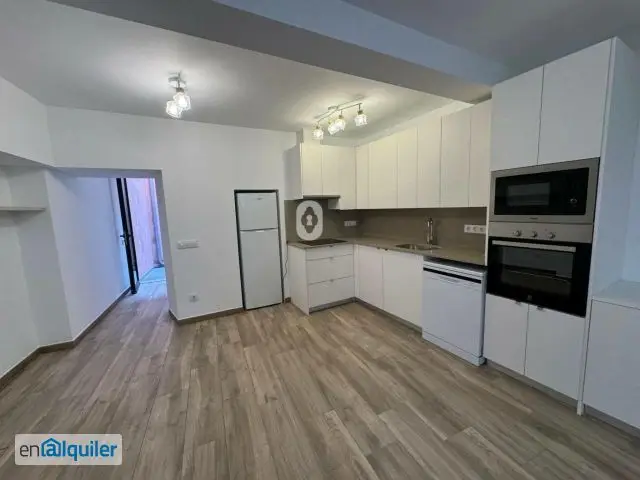 Alquiler casa terraza y aire acondicionado