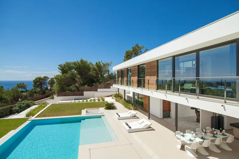 Alquiler Piso 4 Dormitorios Ibiza Vistas al Mar Piscina