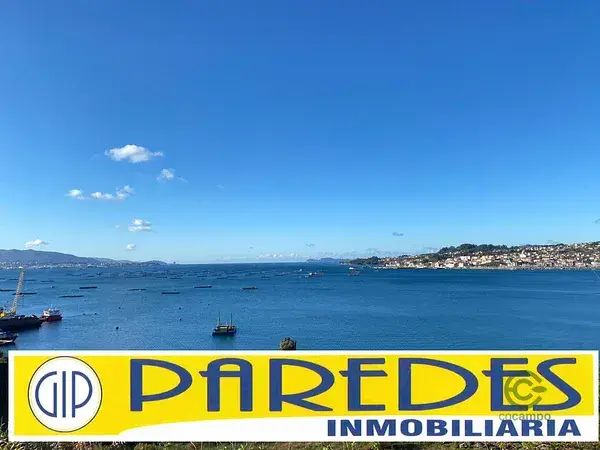 Casa con terreno y vistas al mar en Pontevedra