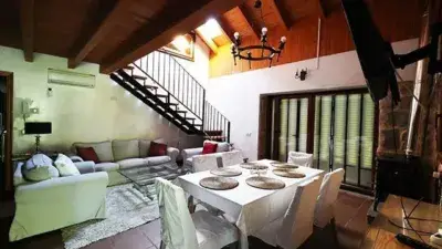 Chalet en alquiler en Colmenarejo