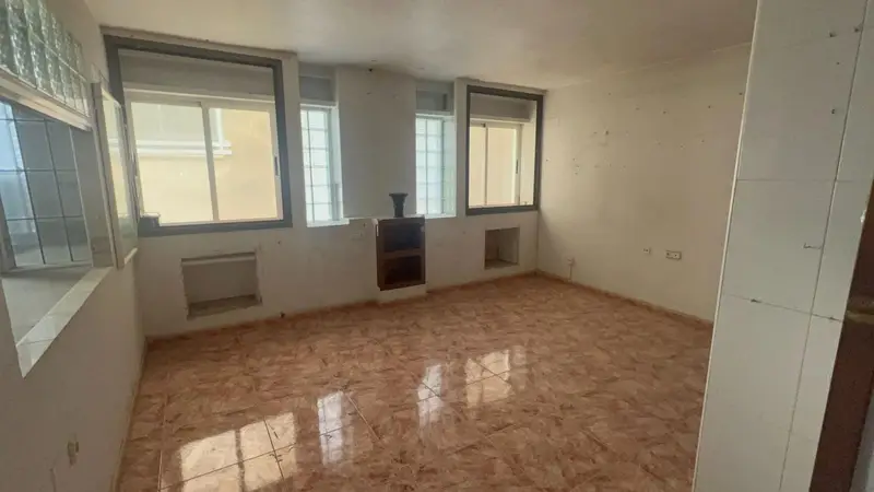 Apartamento en venta en Murcia ciudad 4 habitaciones 2 baños