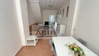 Casa en Alquiler Parc de L'Alquenencia 3 Dormitorios Terraza 75m2