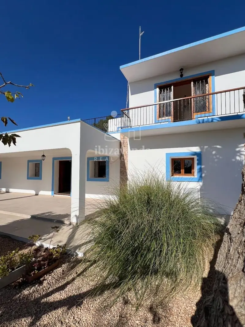 Chalet en Alquiler Anual San Carlos Ibiza 7 habitaciones