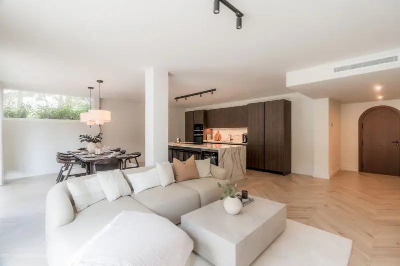 Apartamento de Lujo en Milla de Oro Marbella 4 Dormitorios Jardin Privado
