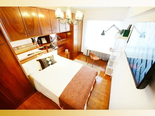 Habitacion Alquiler Getxo: Amplia y Luminosa, Cerca del Centro